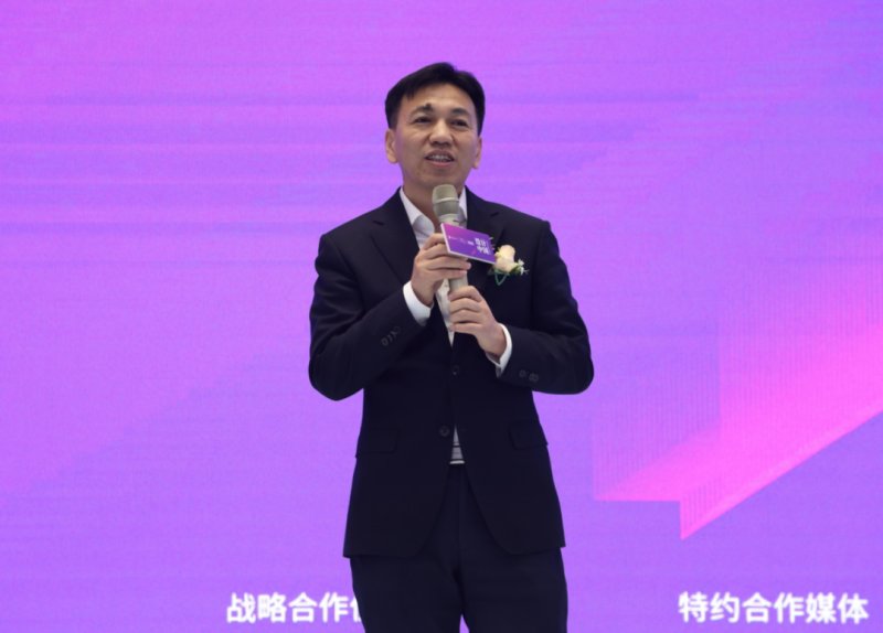 設(shè)計中國X東鵬巖板全國巡回論壇暨墻面巖板發(fā)布會（青島站）11月23日圓滿舉行！_3