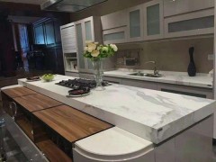 中旗新材最新公告：關(guān)于公司獲范思哲品牌巖板獨(dú)家經(jīng)銷(xiāo)權(quán)的公告