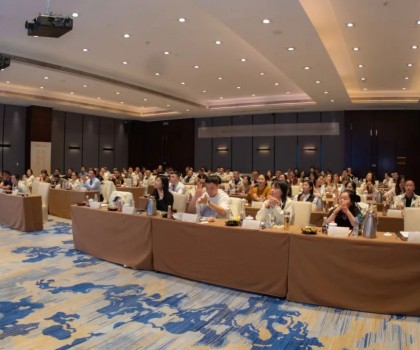 創(chuàng)新實(shí)干沖業(yè)績！2023年冠珠瓷磚湖北&安徽大區(qū)經(jīng)銷商峰會(huì)圓滿成功