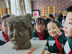 像哪吒一樣·勇敢向前沖——盛世長安小學(xué)陶藝課巧手“變”哪吒