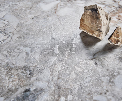 多重光影質(zhì)感，蒙娜麗莎瓷磚時空石韻系列以技術(shù)打造多維質(zhì)感