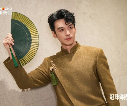 冠珠明星屋主劉迦親臨直播間高贊「東方人居范式」美學，為大美筑家做搭配推薦