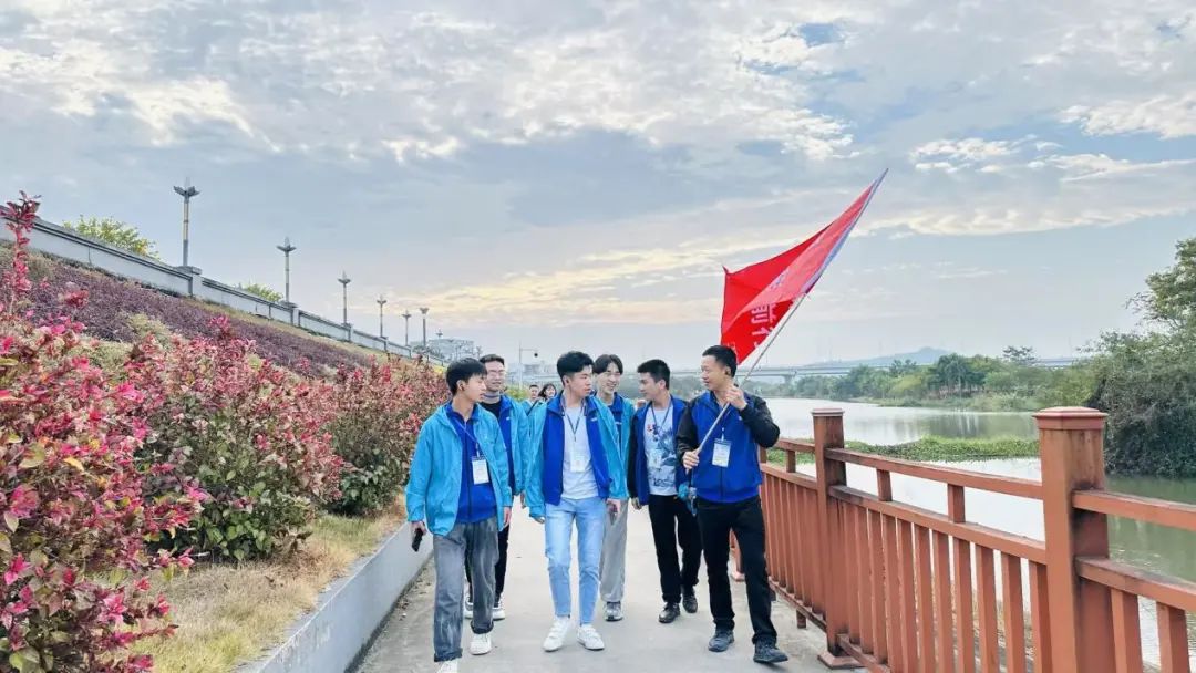 1701756405361498.jpg 5.jpg