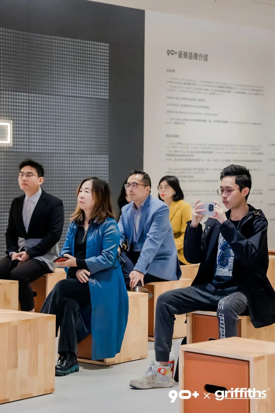 1704513215731602.jpg 640 (3).jpg